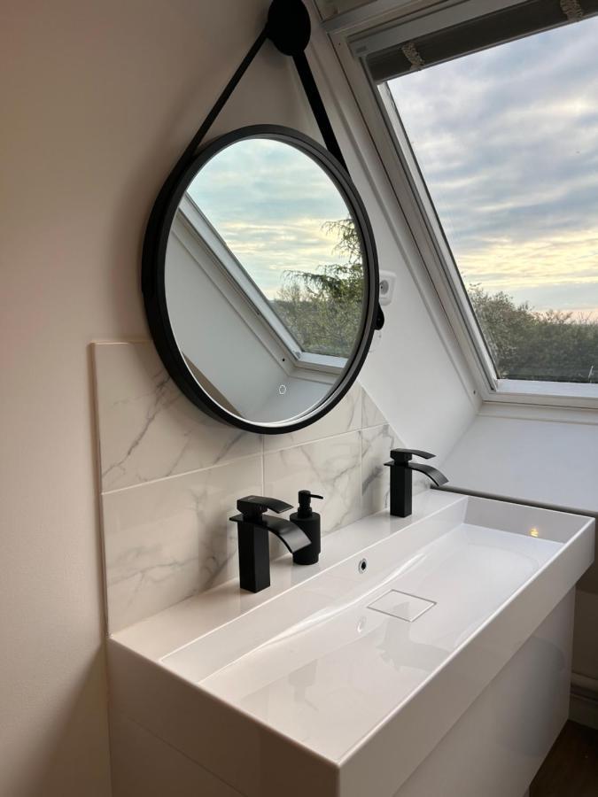 Arc En Ciel Du Mont Bed & Breakfast Понторсон Екстериор снимка