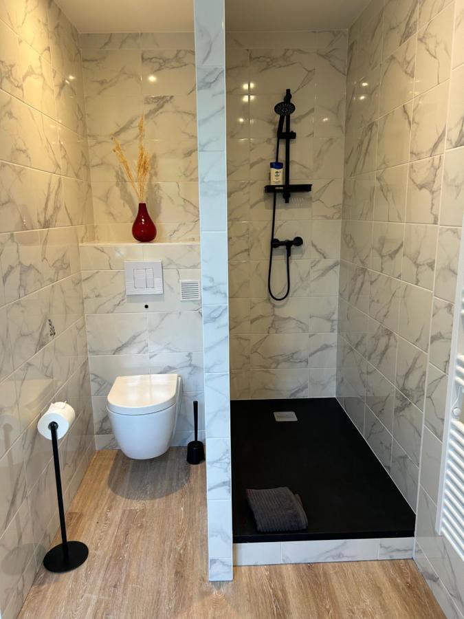 Arc En Ciel Du Mont Bed & Breakfast Понторсон Екстериор снимка