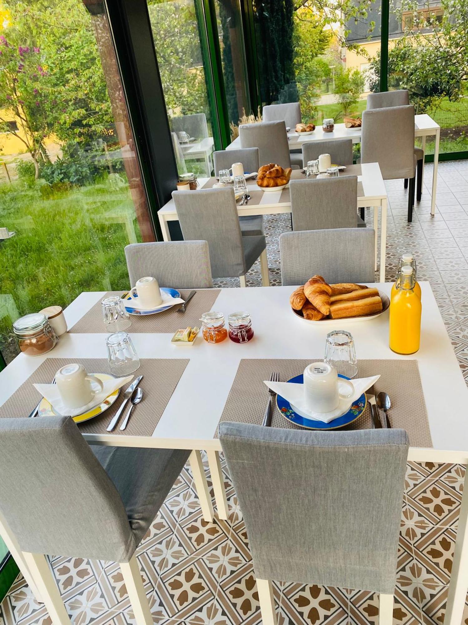 Arc En Ciel Du Mont Bed & Breakfast Понторсон Екстериор снимка