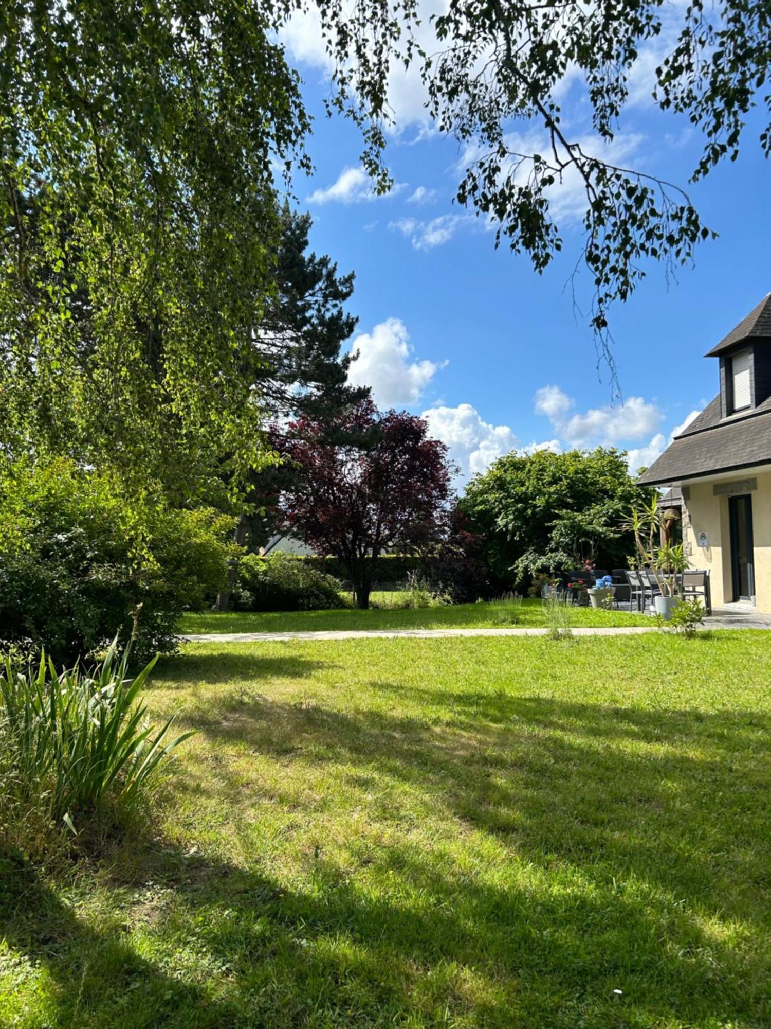 Arc En Ciel Du Mont Bed & Breakfast Понторсон Екстериор снимка
