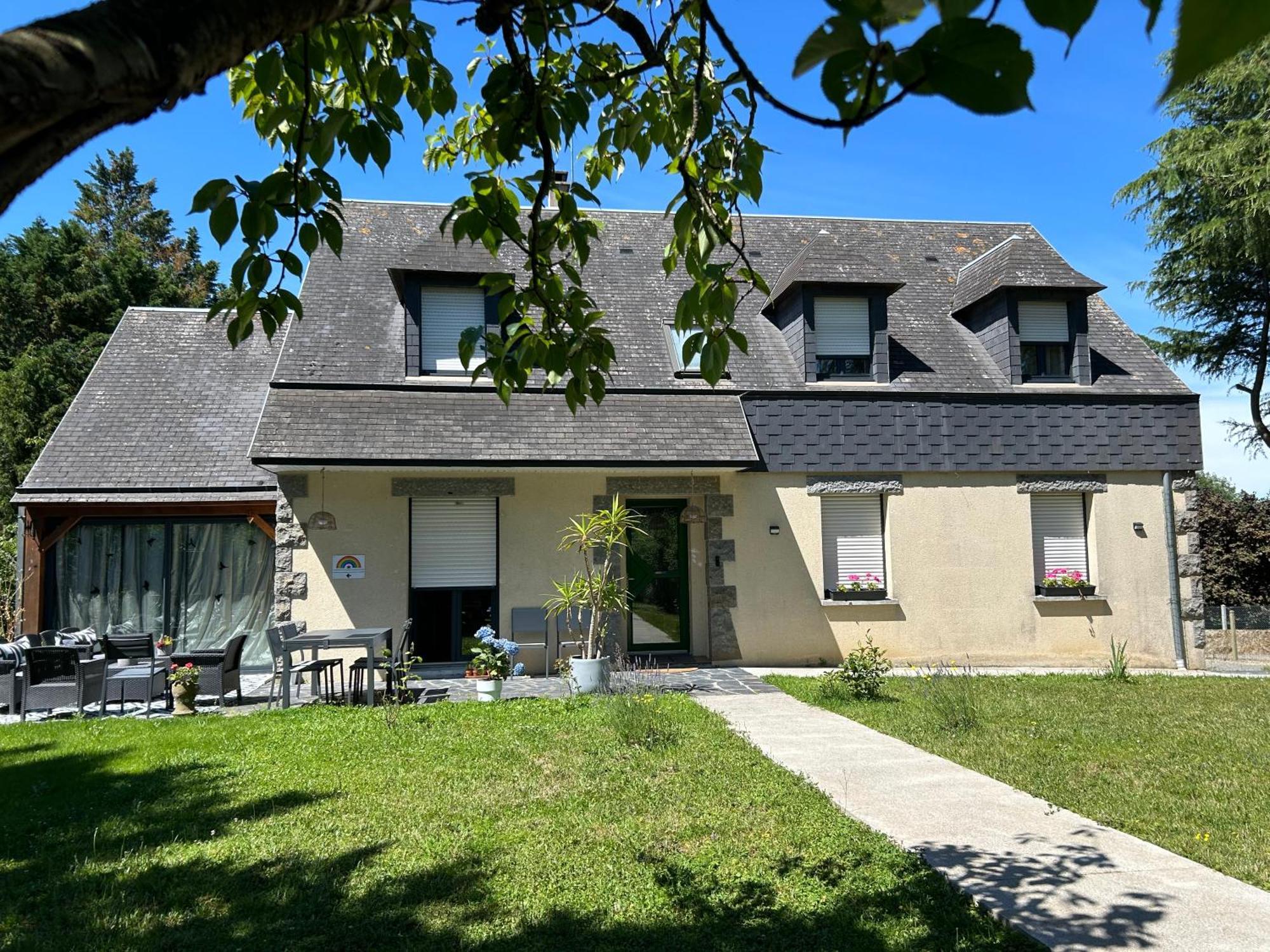 Arc En Ciel Du Mont Bed & Breakfast Понторсон Екстериор снимка